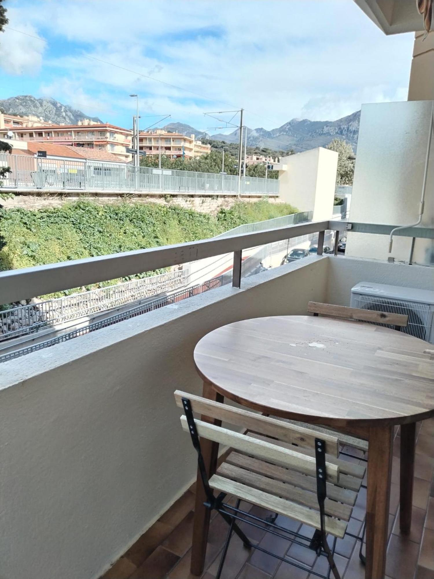 Studio Avec Coin Nuit Roquebrune-Cap-Martin Exterior foto